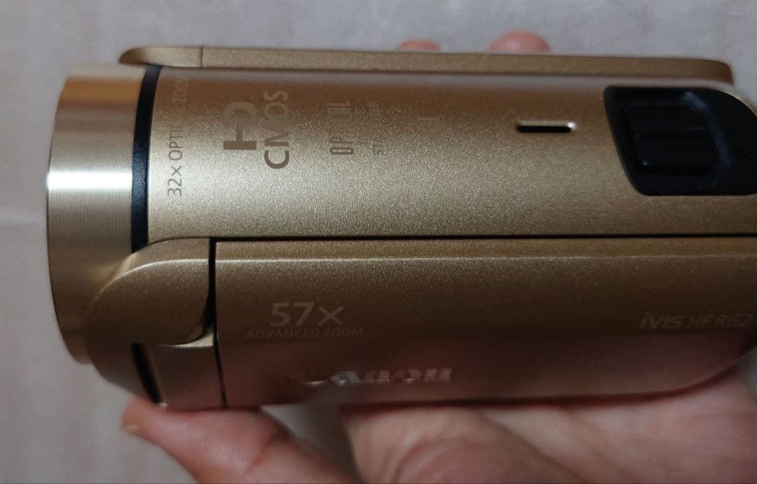 Canon IVIS HF R62 ゴールド ビデオカメラ本体