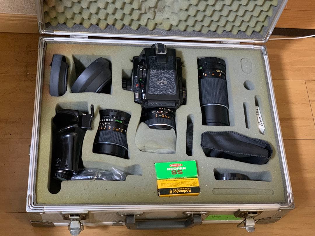 フィルムカメラ Mamiya M645 SEKOR C 1:2.8 80mm 55mm 210 Mamiya 645 with Mamiya-Sekor 1:2,8 f=80mm lens – Hard to Find