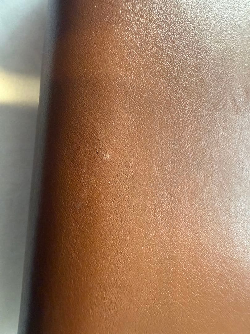 p*2様 セリーヌ　キュイル トリオンフ コンパクトジップ