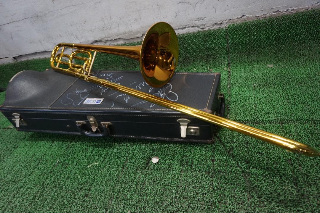 CONN　88H　コーン　テナーバストロンボーン　希少　1989年購入品 CONN 88H コーン テナーバストロンボーン 希少 1989年購入品