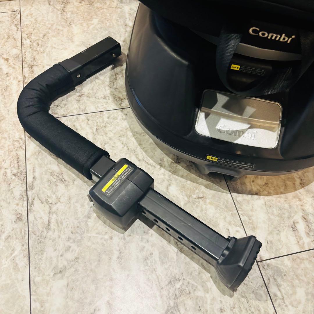 Combi コンビ ネルーム エッグショック 高級チャイルドシート　シートベルト