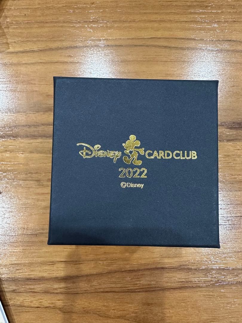 ディズニーJCB40周年ペーパーウェイト、ピンバッチ5点セット