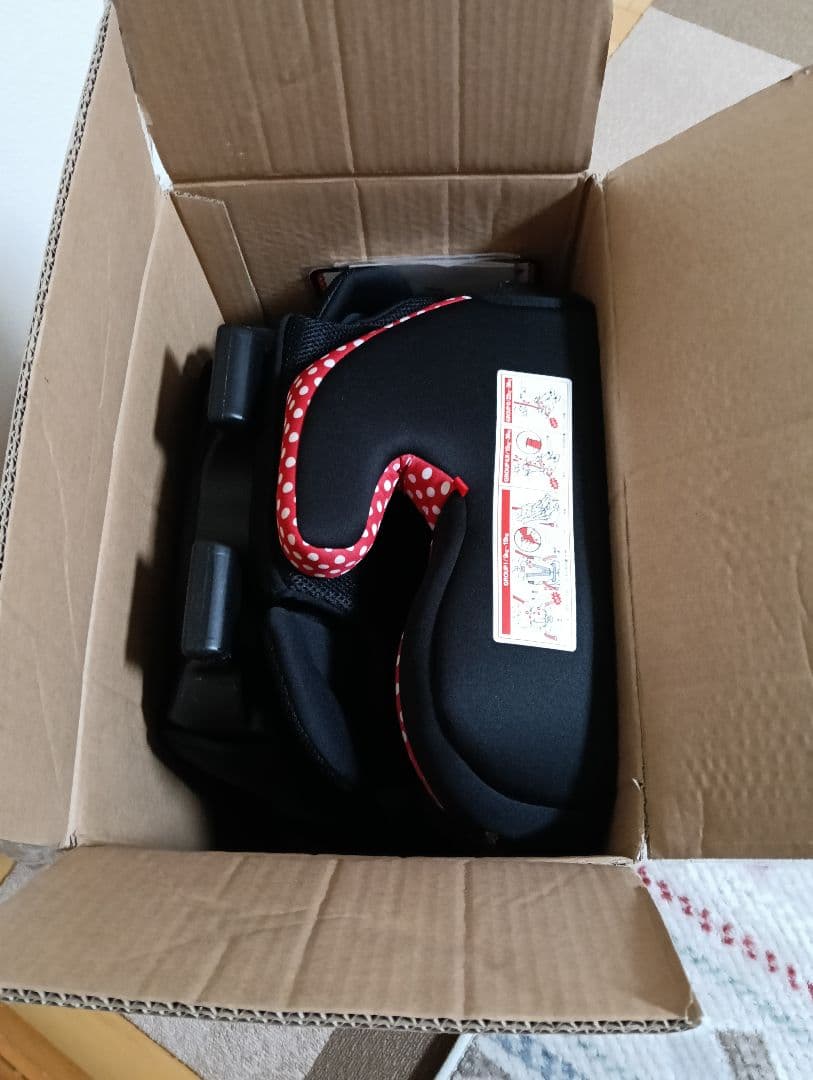 廃盤商品！ミニーマウス ディズニー ジュニアシート美品 おまけ付き