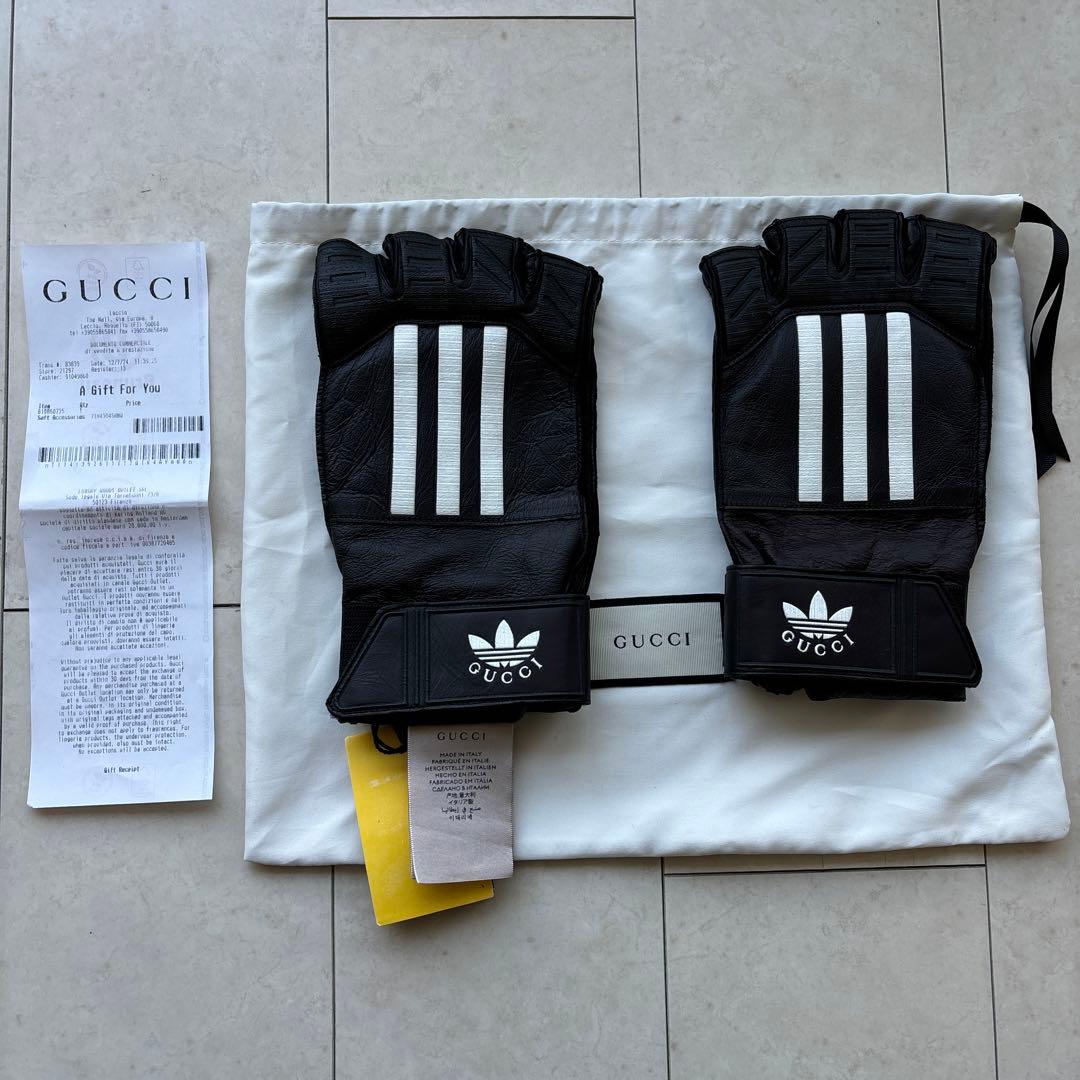 GUCCI レザー ニット 指なし手袋 黒 GUCCI レザー ニット 指なし手袋