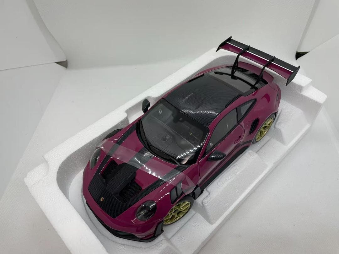 304-048 ノレブ 1/18 ポルシェ 911 GT3 RS 2022
