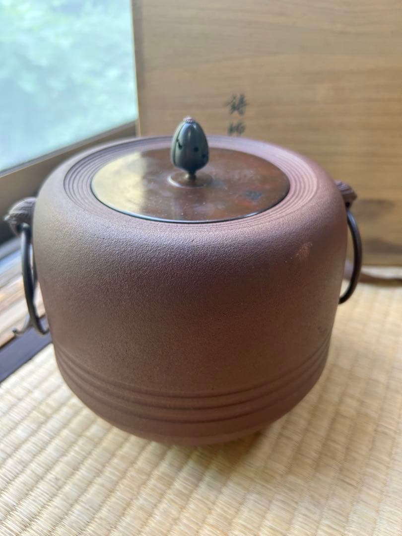 茶釜 菊池匠直作　唐銅大西風爐　風炉釜　共箱　【美品】 □唐銅朝鮮風炉 / 釜師 菊池政光 茶釜 / 電熱器 セット 唐銅風炉