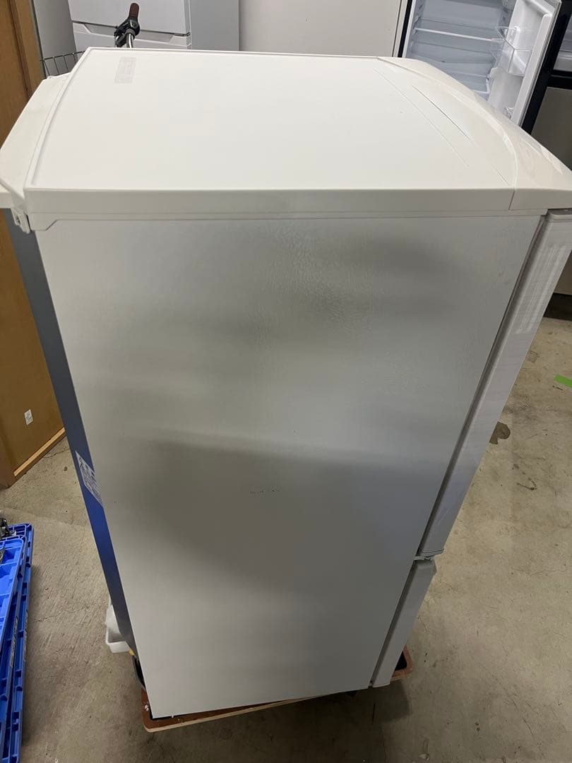 SHARP 2020年製 137ℓ冷蔵庫 SJ-D14F-W T