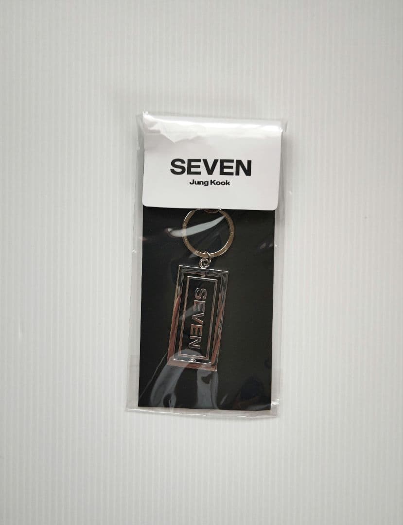 JUNGKOOK【SEVEN】SHIRT/DESK CALENDAR/キーリング