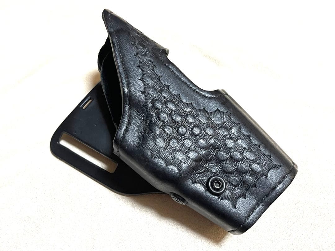 レア【サファリランド】 Mid-Ride Level-II Dutyホルスター レア【サファリランド】 Mid-Ride Level-II Dutyホルスター