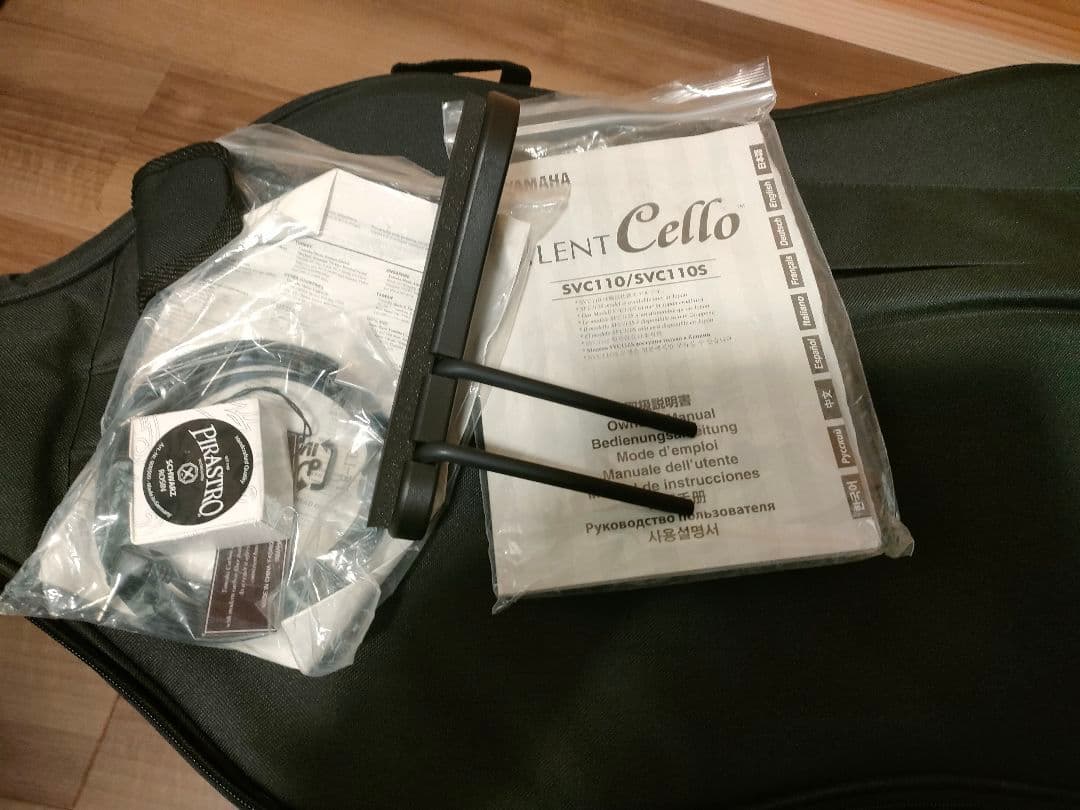 サイレントチェロ（Yamaha Silent Cello SVC-110S）
