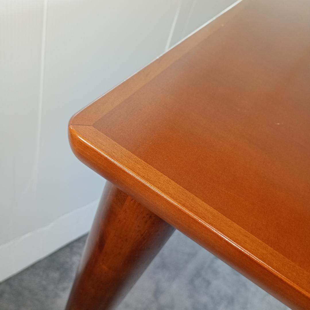 カリモク60ダイニングテーブル　1500,800,700