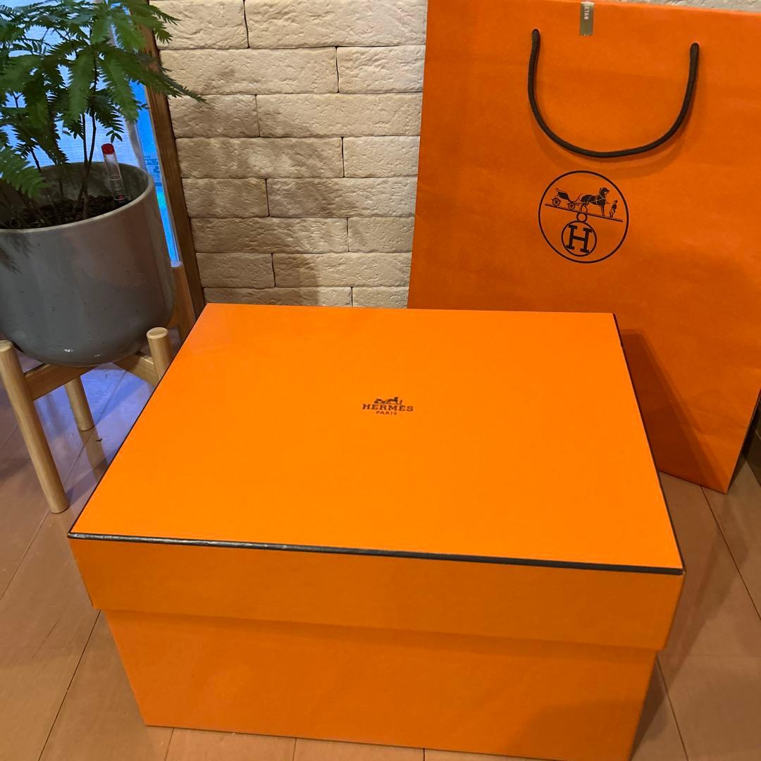 エルメス HERMES の空箱（オレンジボックス）※空箱のみ※ - メルカリ