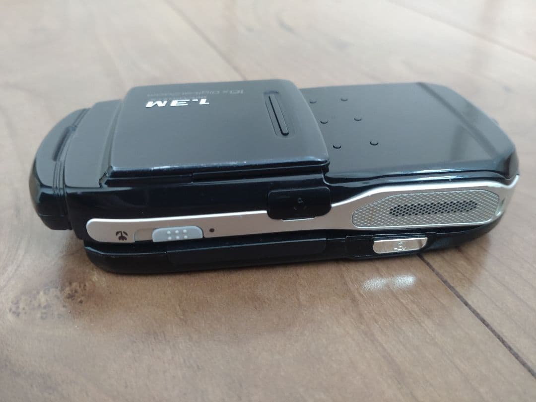 ドコモ SO505iS SONY ガラケー 黒 充電器あり|mercariメルカリ官方指定