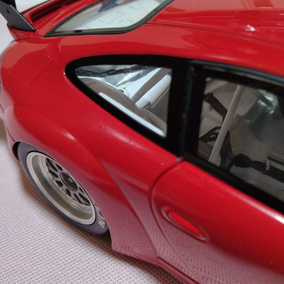 MINICHAMPS ポルシェ 911 GT3 RSR-2004 1/18