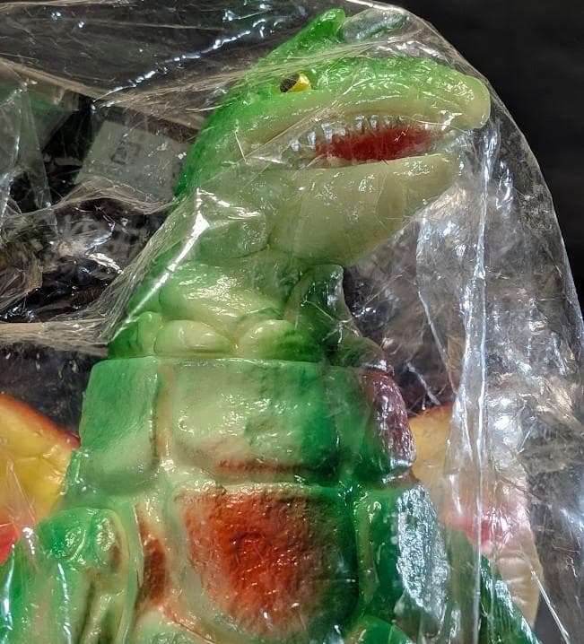 ジャイアント ドラコ「ウルトラマン」怪獣（ブルマァク復刻）蓄光版ソフビフィギュア