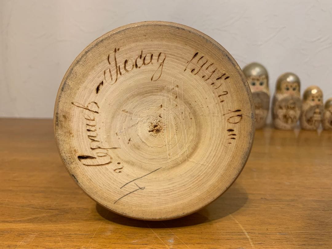 k0817-03☆マトリョーシカ 金色彩色 工芸品 ロシア