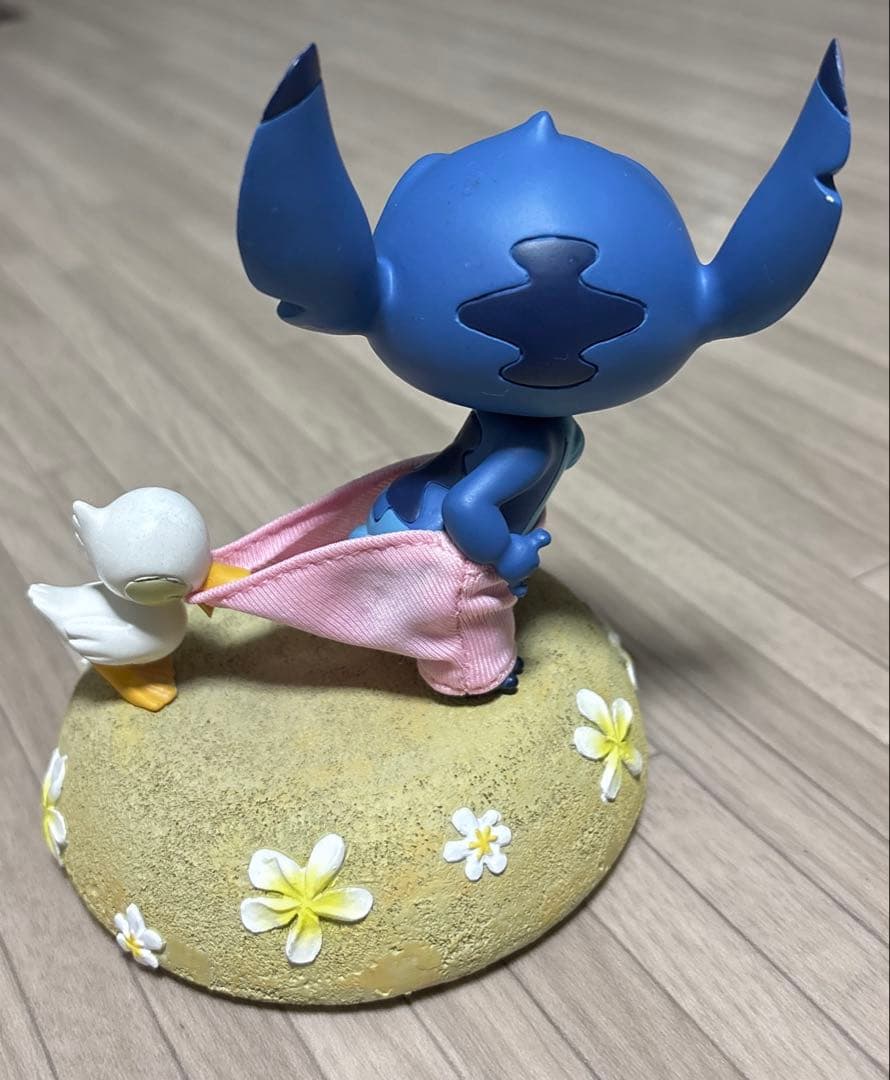 スティッチのフィギュア 置物