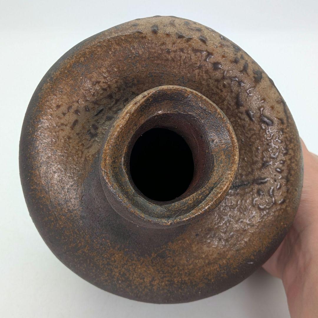 備前焼 古備前写変形花入 花器 フラワーベース 花瓶 置物 華道具 茶道具 蹲壺
