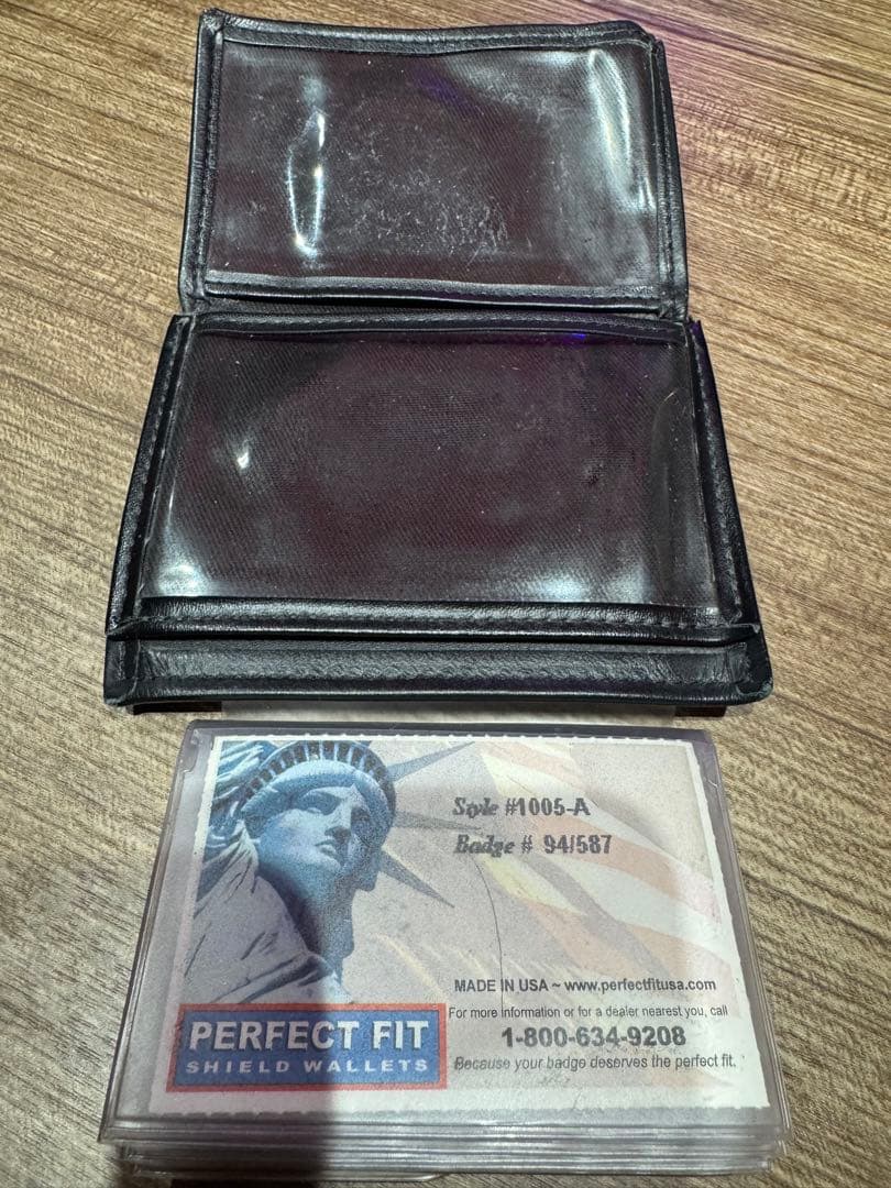CIAスペシャルエージェントバッジ、NSAバッジケース - メルカリ