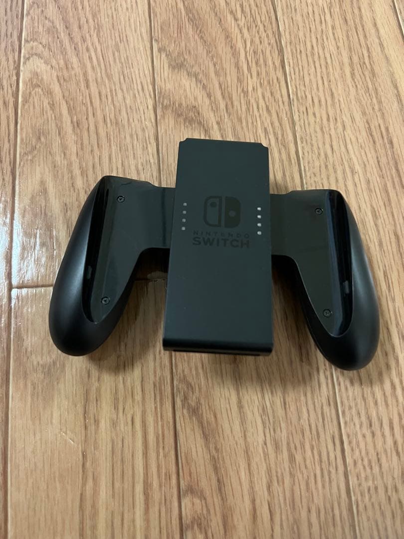 任天堂スイッチ本体 赤/青 ドック Joy-Con付き