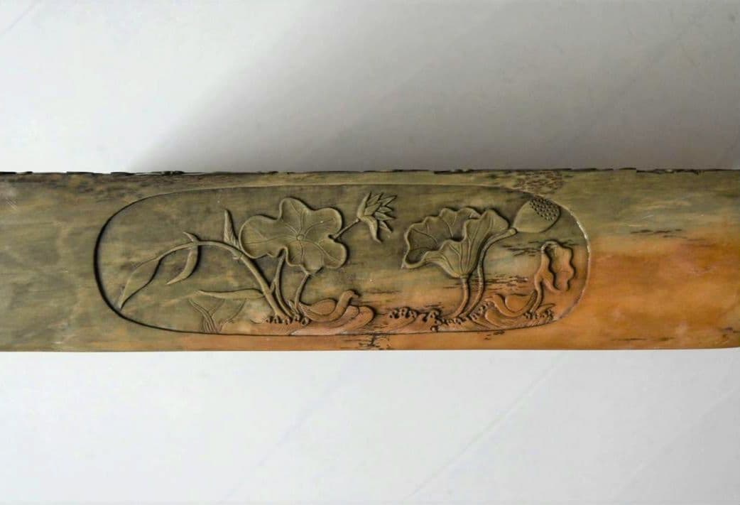 緑端渓龍紋荷葉硯』 花梨天地蓋 大型約9寸約4㎏