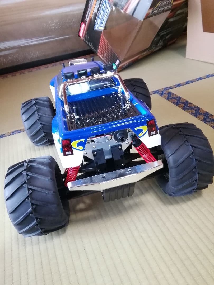 ▪大幅値下げ▪京商エンジンラジコンカー★ギガクラッシャー★新品未使用▪絶版品