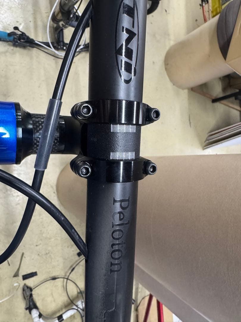 YONEX カーボンロードバイク