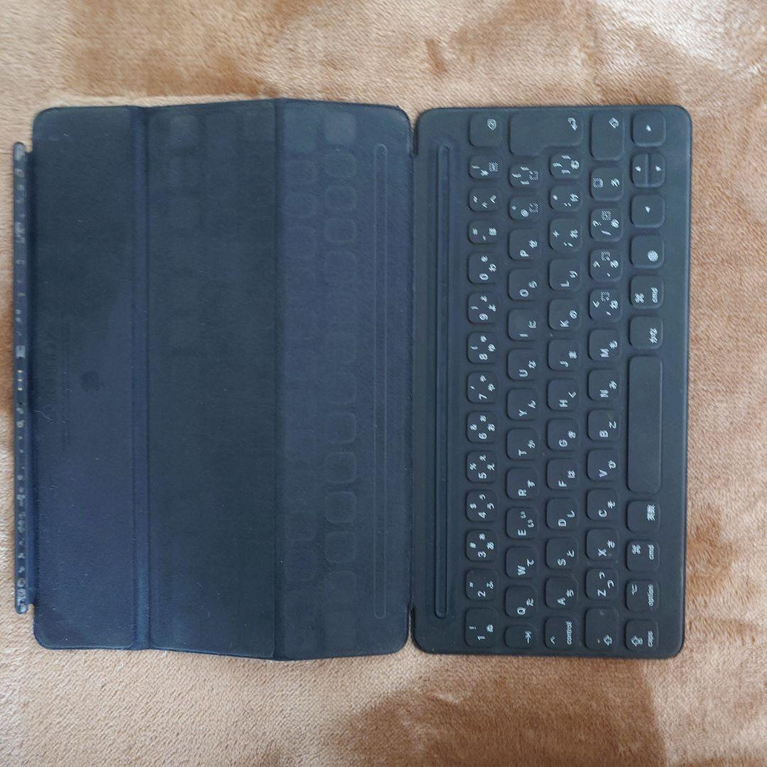 iPad7 第7世代 32GB WIFIモデル Smart Keyboard