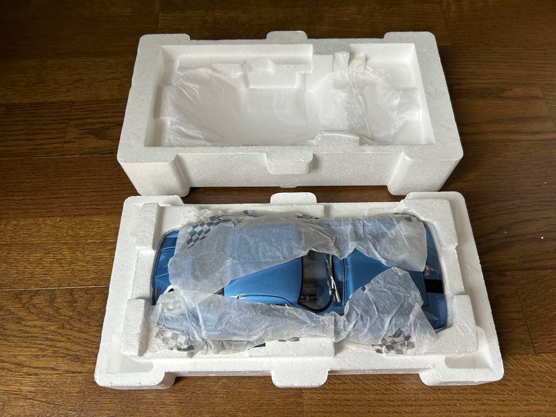 1/18 EXOTO エグゾト コルベット　グランドスポーツ　未使用品