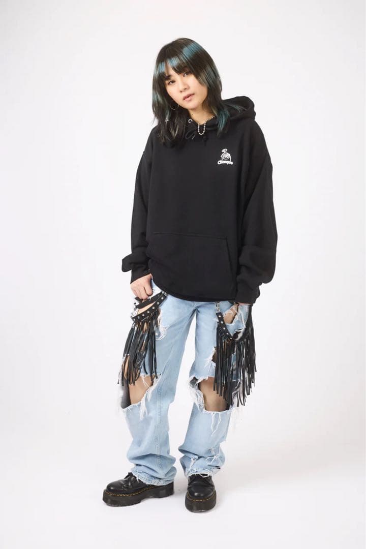 2024 TWINKLE Chanqoo LOGOパーカー XXL 未開封新品 - メルカリ