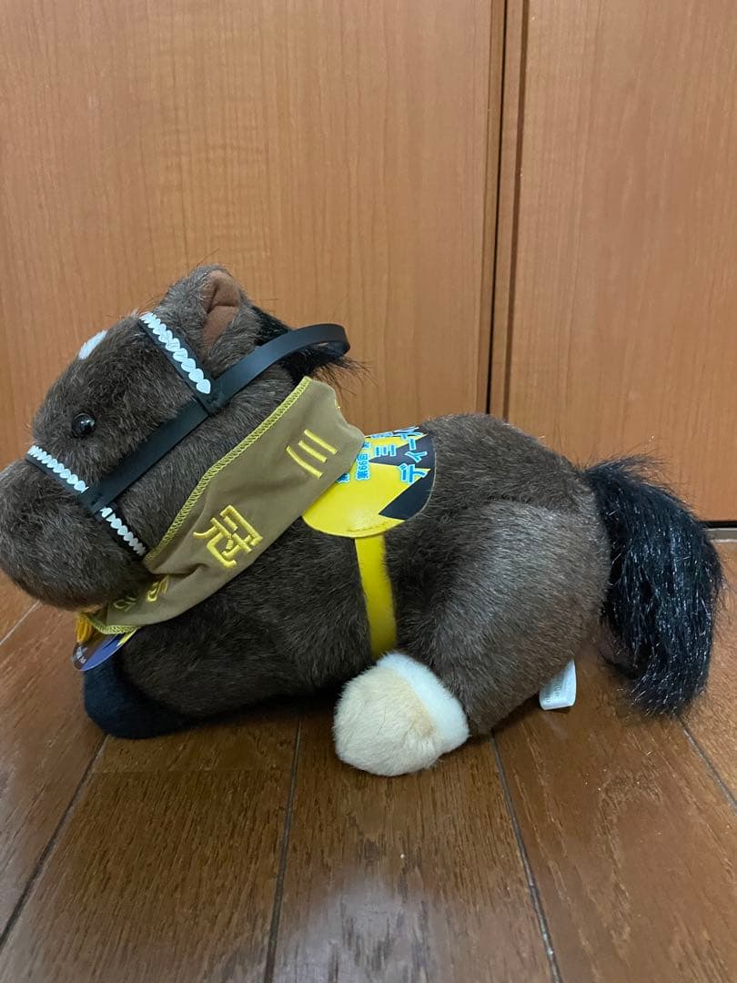 三冠馬仕様　ディープインパクト　ぬいぐるみ