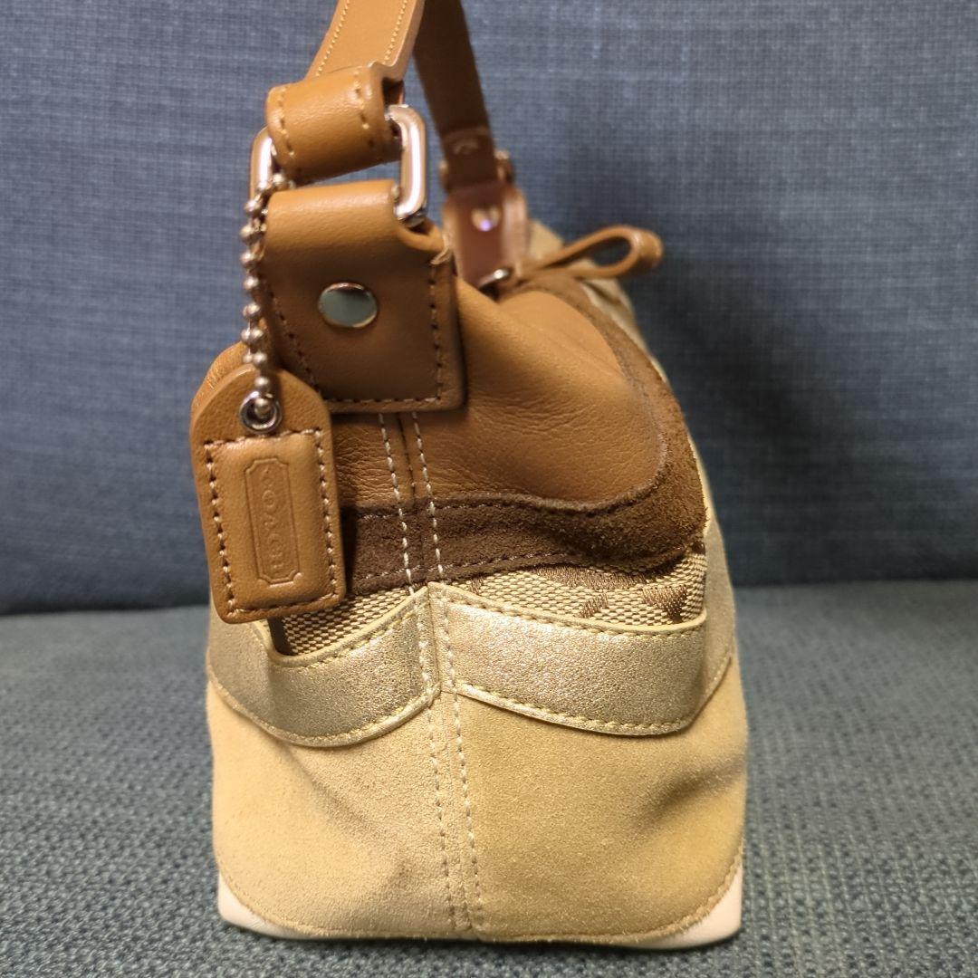 希少 COACH コーチ ミニ アクセサリーポーチ シグネチャー パッチ