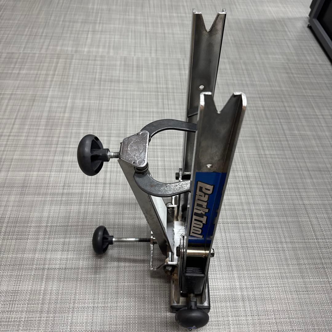 Park Tool TS-2.2振れ取り台