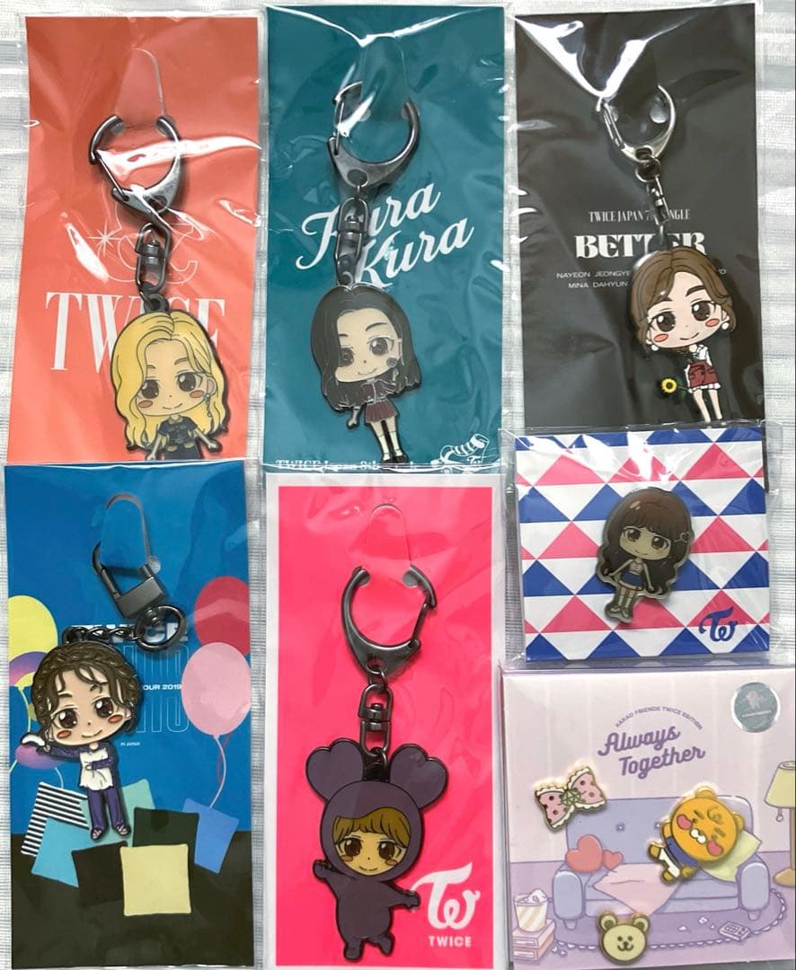 twice サナ　サブリー　キーホルダー　ピンバッジ　24点　セット