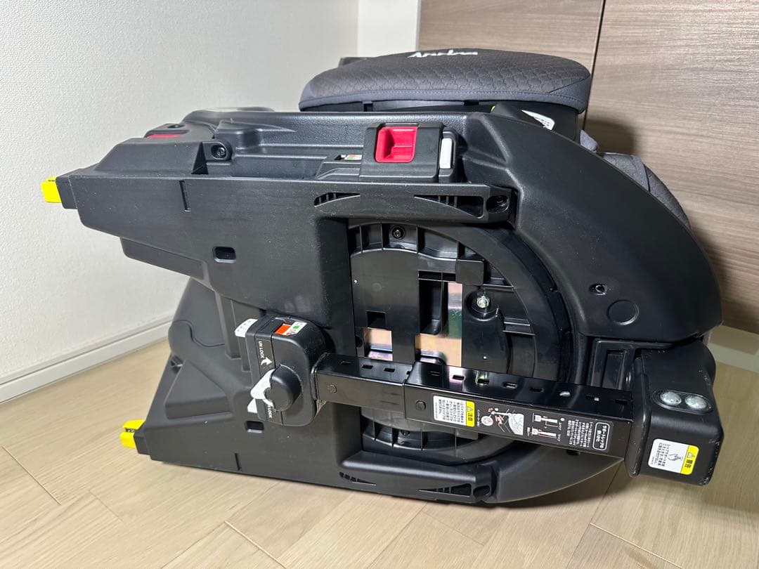 アップリカ　フラディア グロウ ISOFIX 360°セーフティー