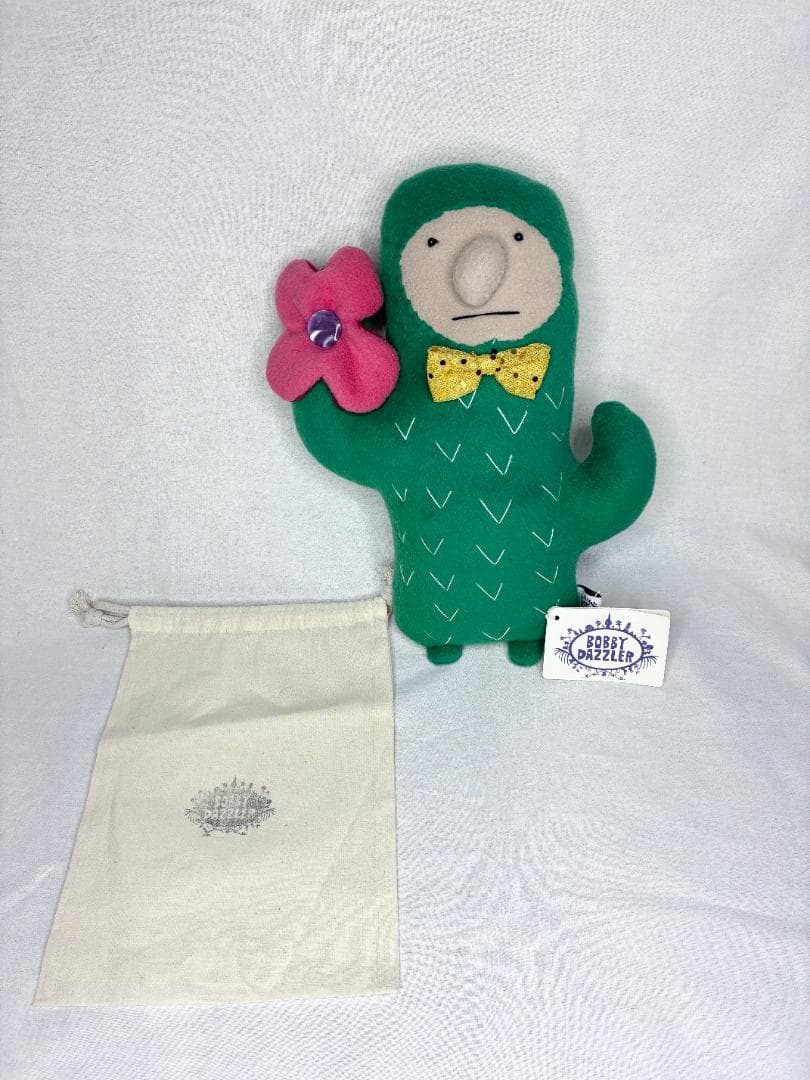 ✦ BOBBY DAZZLER ✦ ハンドメイド UK タグ付き サボテン 人形