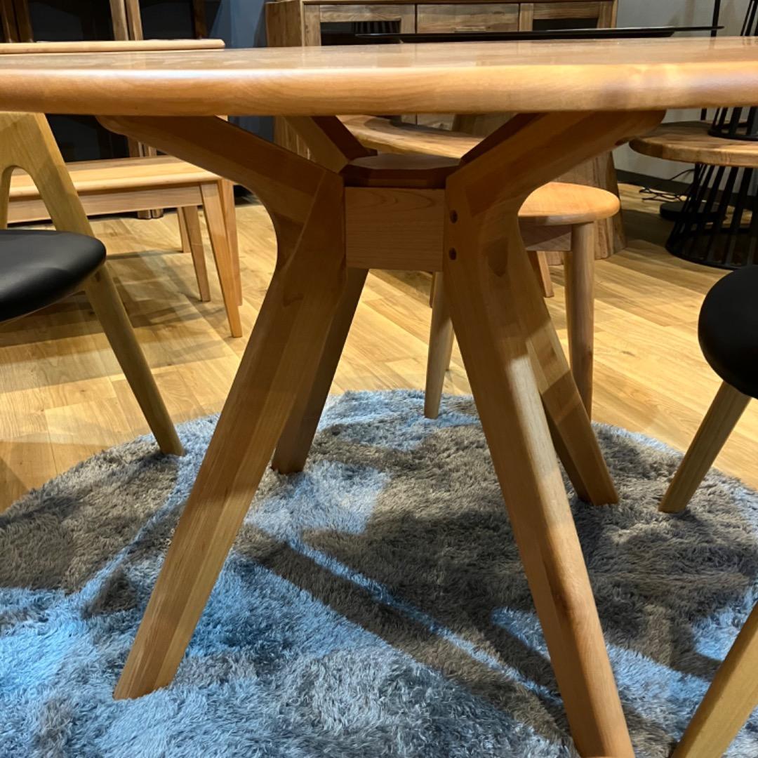 のっち　ダイニング5点セット　木製　110㎝　丸　円形　アルダー　無垢