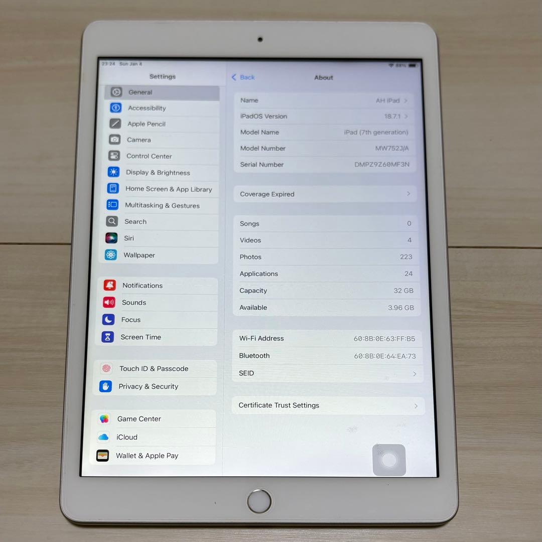 iPad (第7世代) 32GB シルバー + Apple Pencil付き iPad 第7世代 32GB SIMフリー シルバー Apple Pencil iPad 第7世代