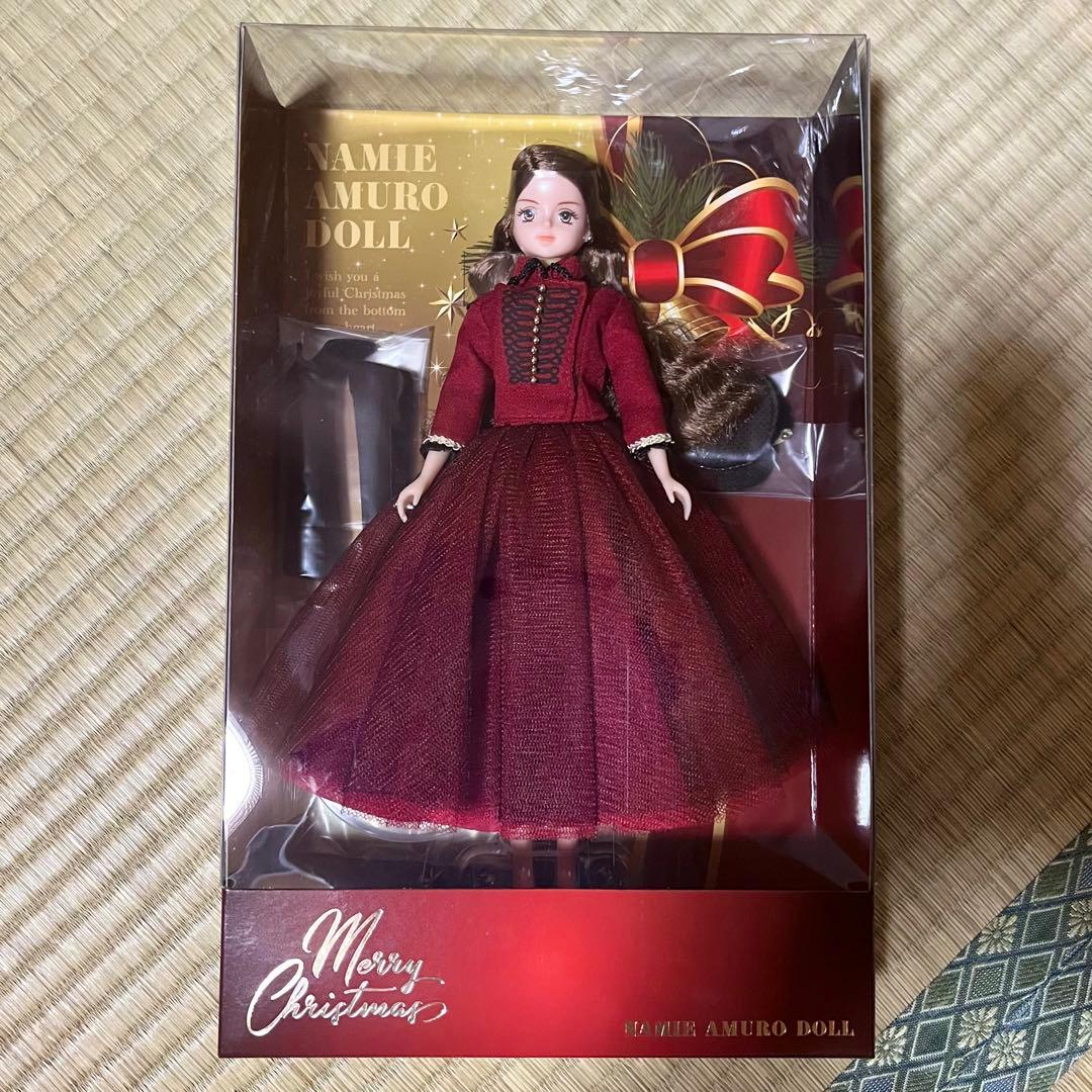 NAMIE AMURO DOLL（安室奈美恵ドール）クリスマス限定版 安室奈美恵