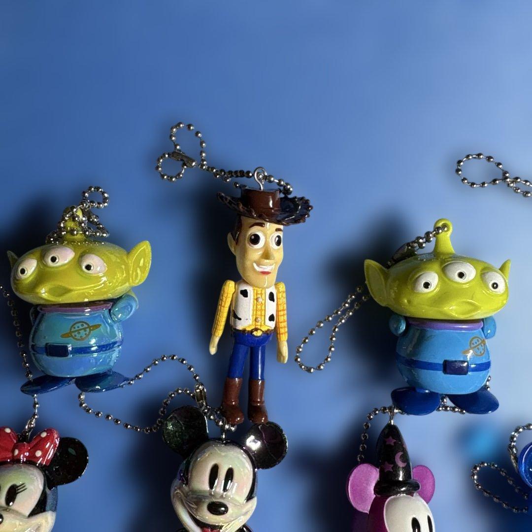 ディズニーキャラクター キーホルダーセット - メルカリ
