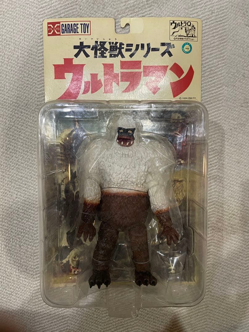 箱のみ！ウルトラマン 当時物ソフビ 増田屋 帰ってきたウルトラマン