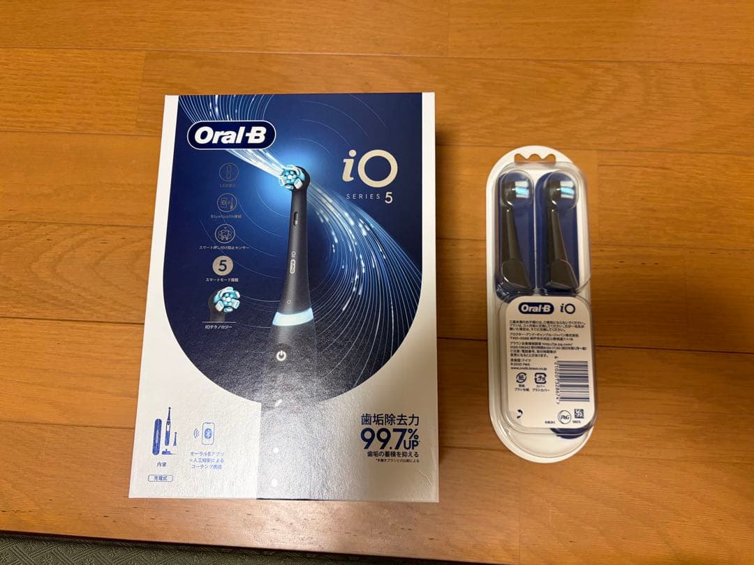 【美品】Oral-B iO 5 電動歯ブラシ 本体 電動歯ブラシ ブラウンオーラルB 公式 | iO5（マットブラック / 黒