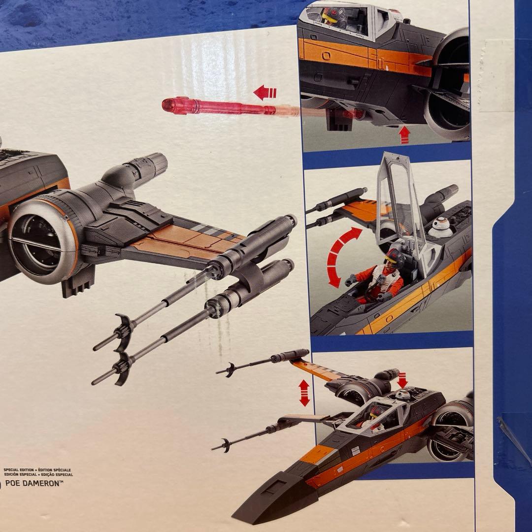 新品 スターウォーズ フォースの覚醒 Xウイング スターファイター ポーダメロン