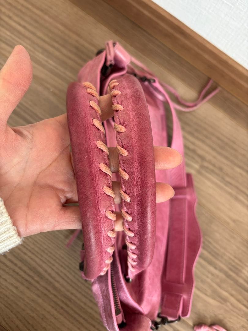 バレンシアガ　シティ　2wayバッグ　ピンク