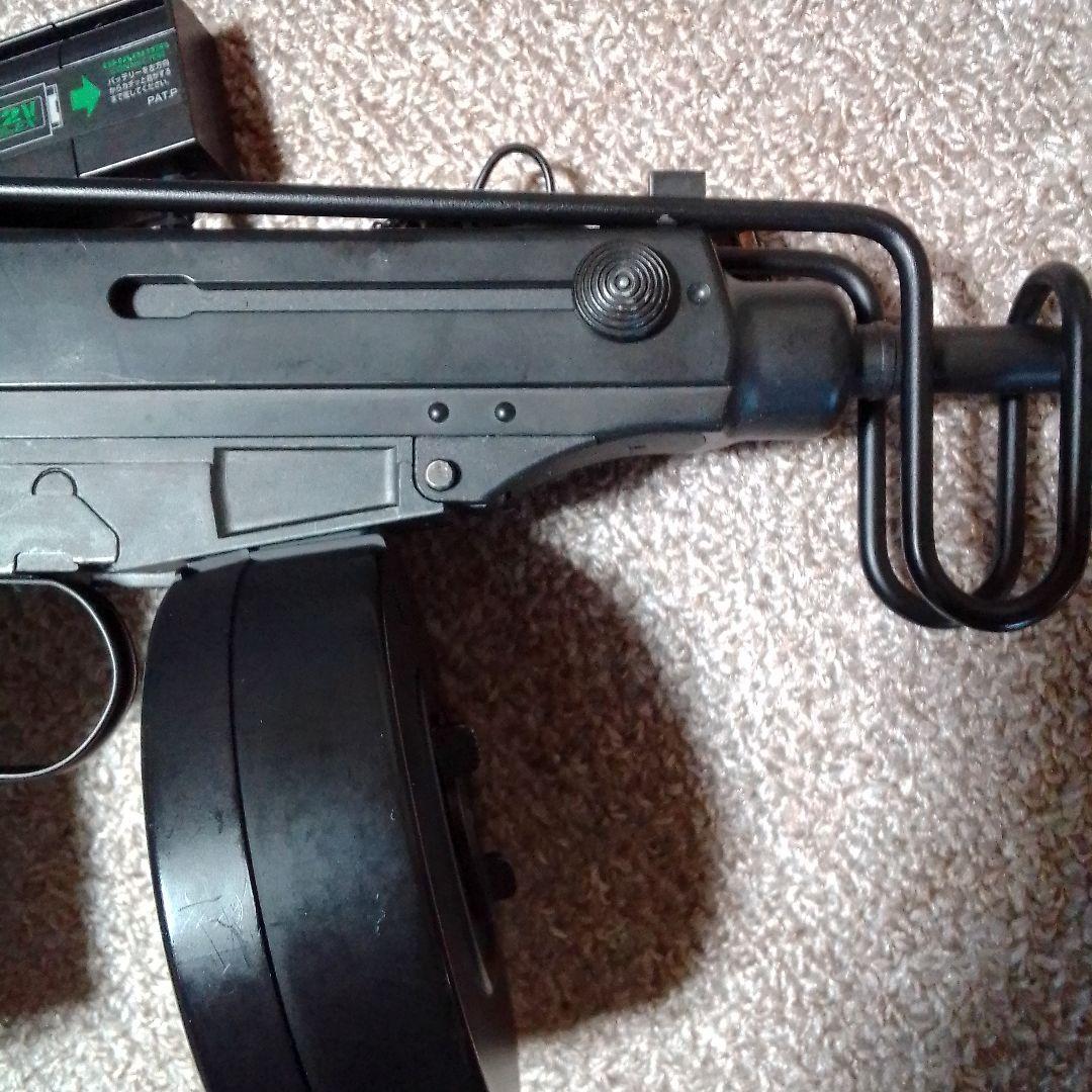 東京マルイ　電動ガン　Vz61 スコーピオン