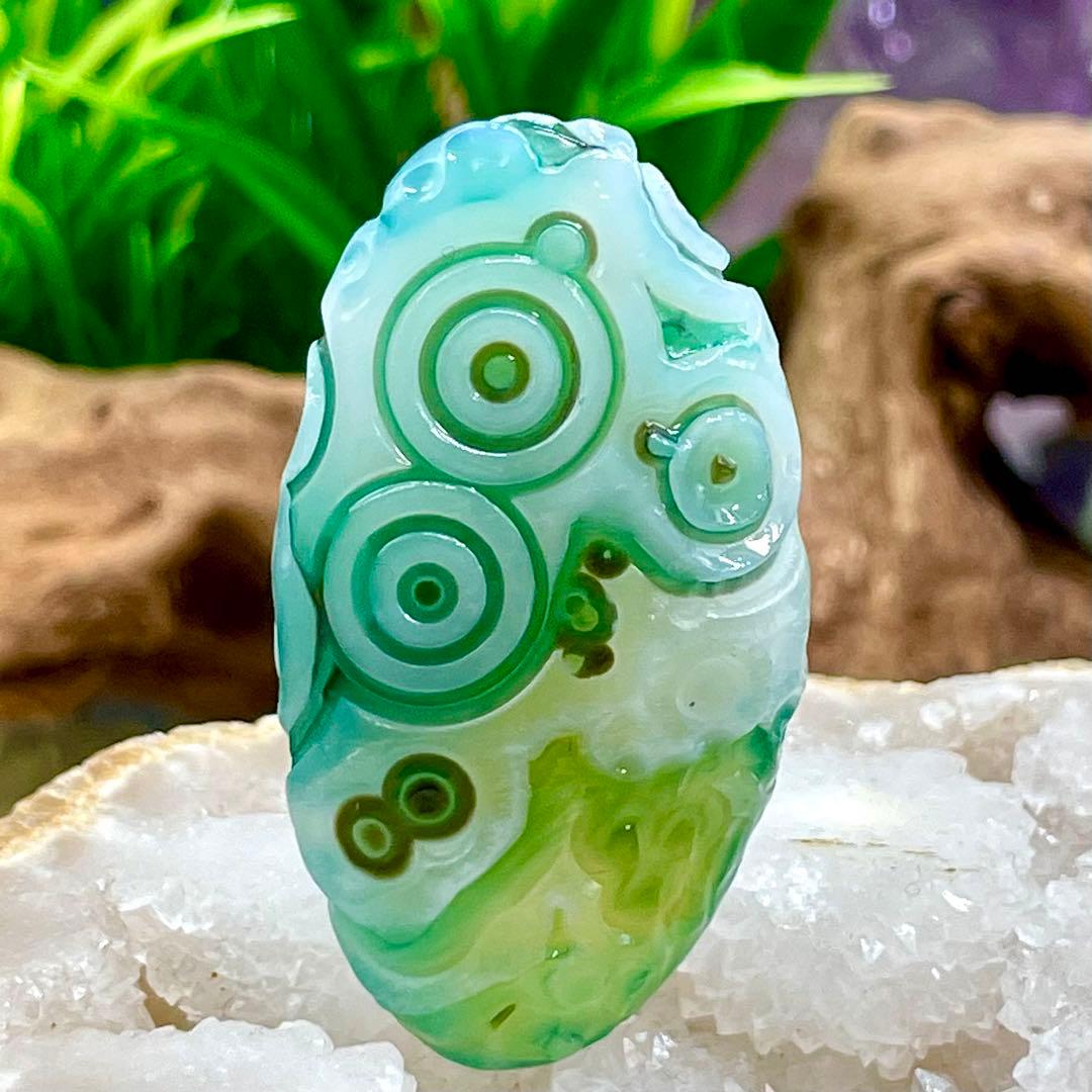 アラシャンゴビアゲート 蒙古瑪瑙 原石 水石 翡翠 オパール 根付 天珠