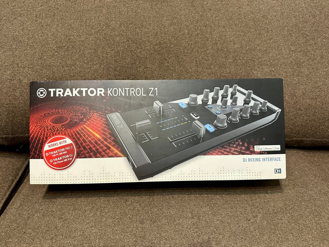 DJ機材 TRAKTOR KONTROL Z1 USB Lightning NI TRAKTOR KONTROL Z1 USB Lightning NI