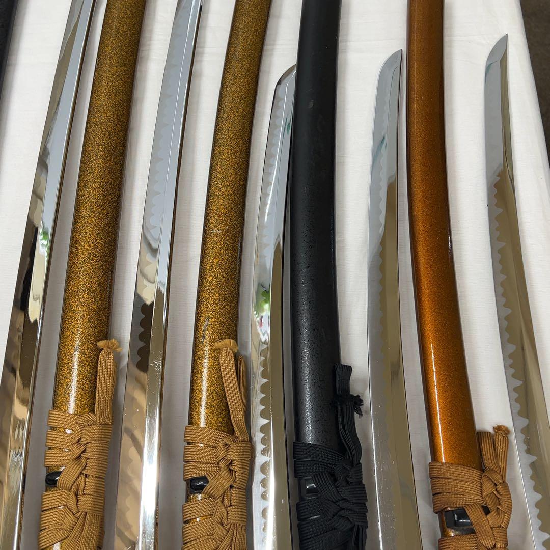 【傷あり】模造刀 8本 まとめ 透かし鍔 太刀 脇差 白鞘 龍 黒鞘 金梨地