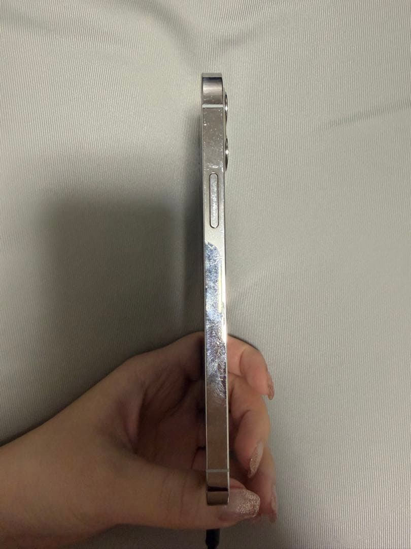 携帯電話本体 Apple iPhone 12Pro silver 128GB