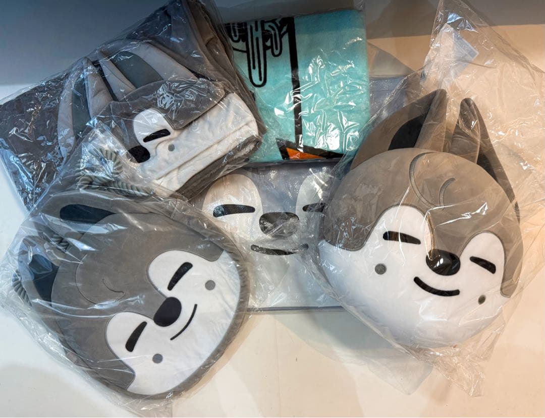 【新品未開封】SKZOOウルフチャン SKZOO SOFT VINYL TOY [SKZOO HOODIE ver.] - Wolf Chan – JYP JAPAN